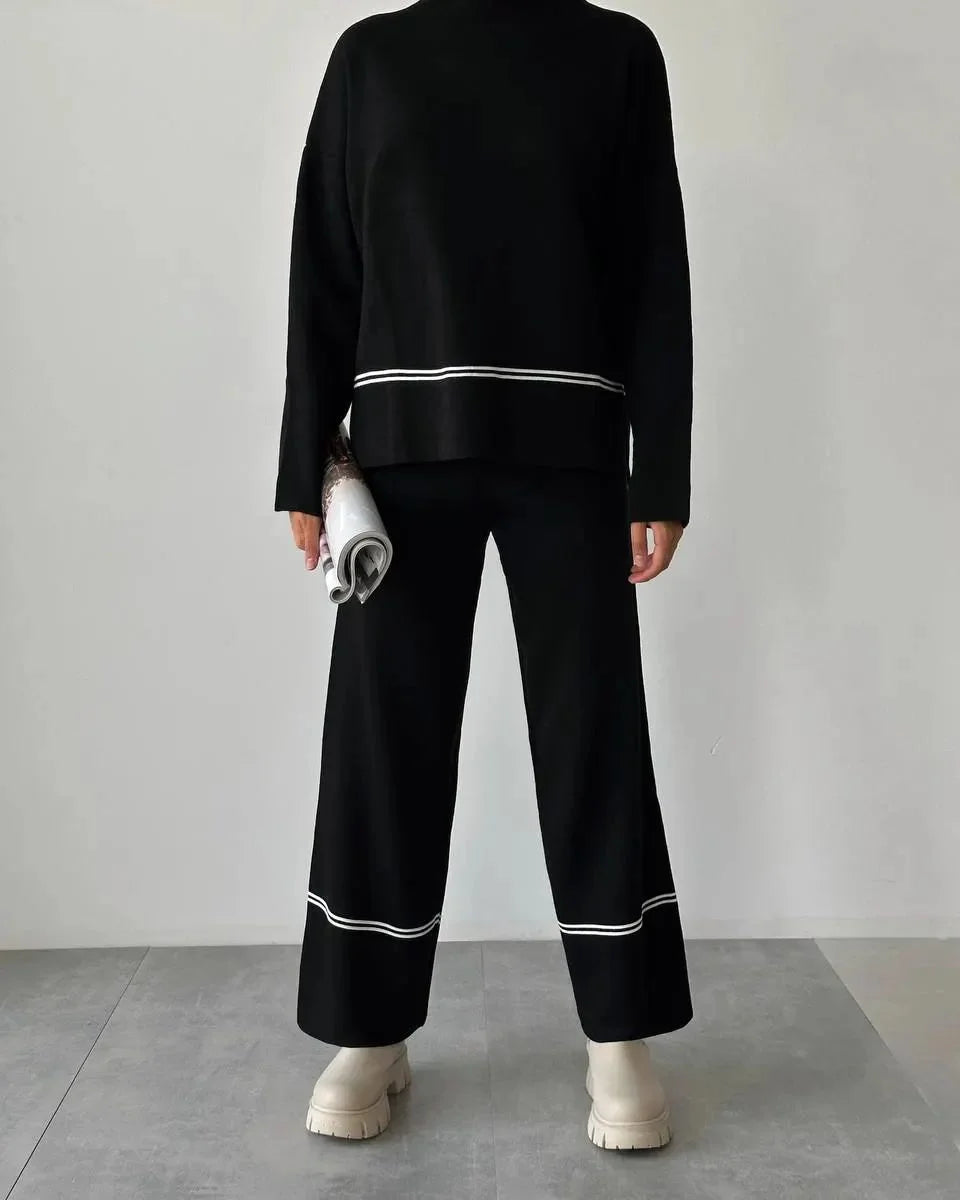 Linda™ - Cozy classic tweedy cuddle set with hood