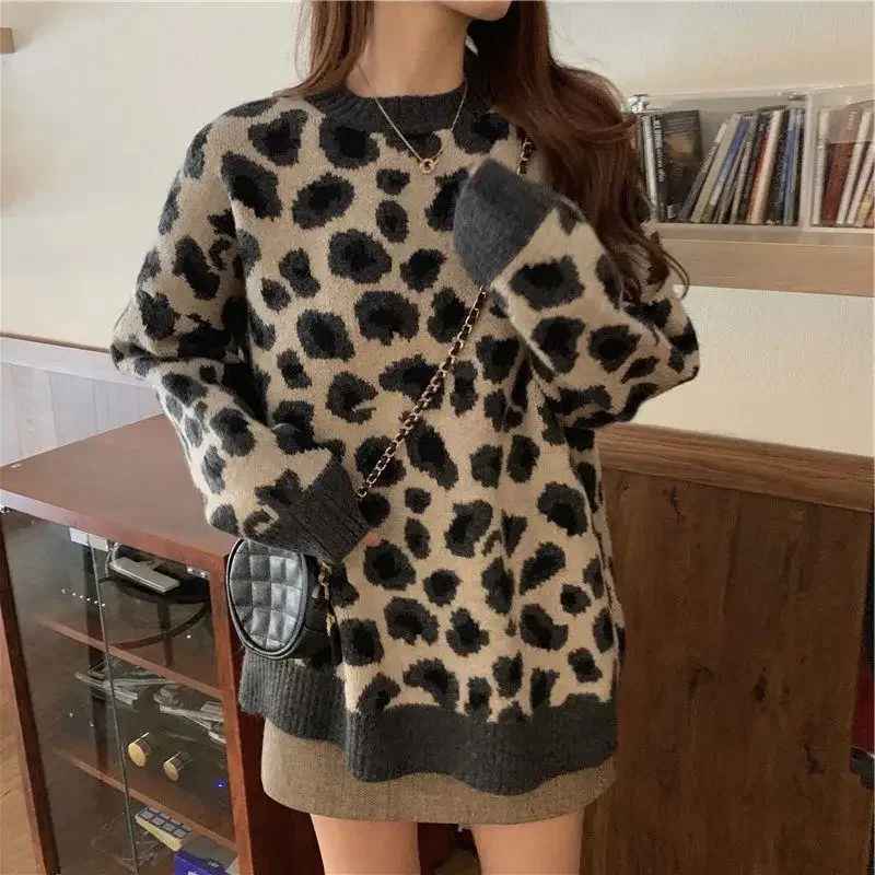 Ede™ – Stylish leopard print sweater