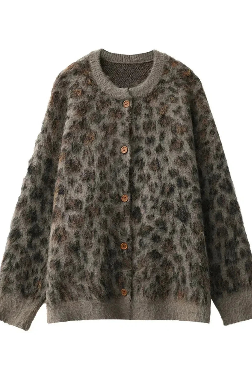 Cozy cardigan with leopard print and single-breasted button placket