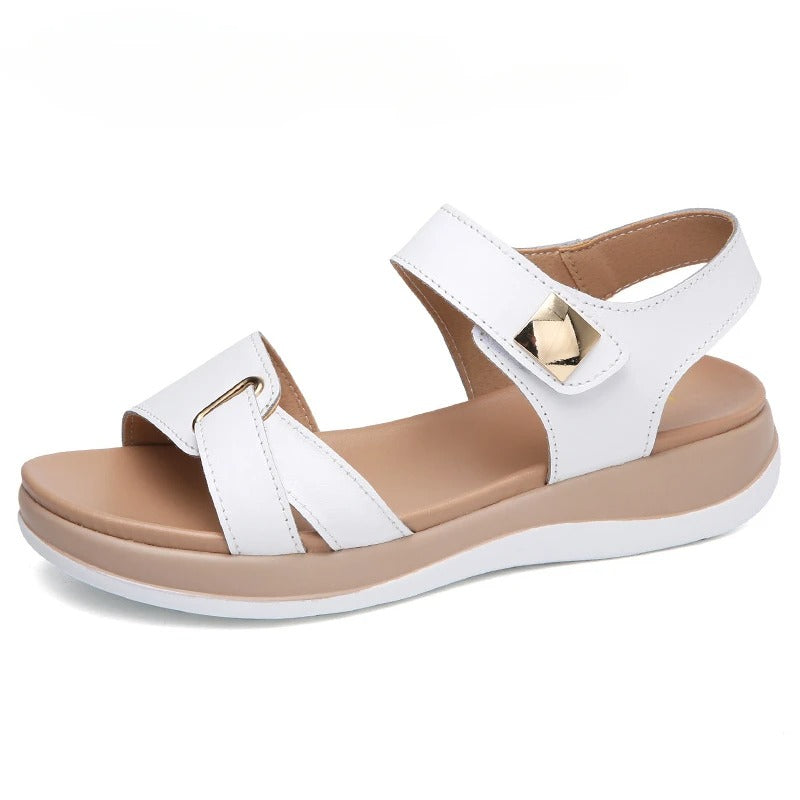 Quenilda | Comfort sandals with adjustable velcro closure