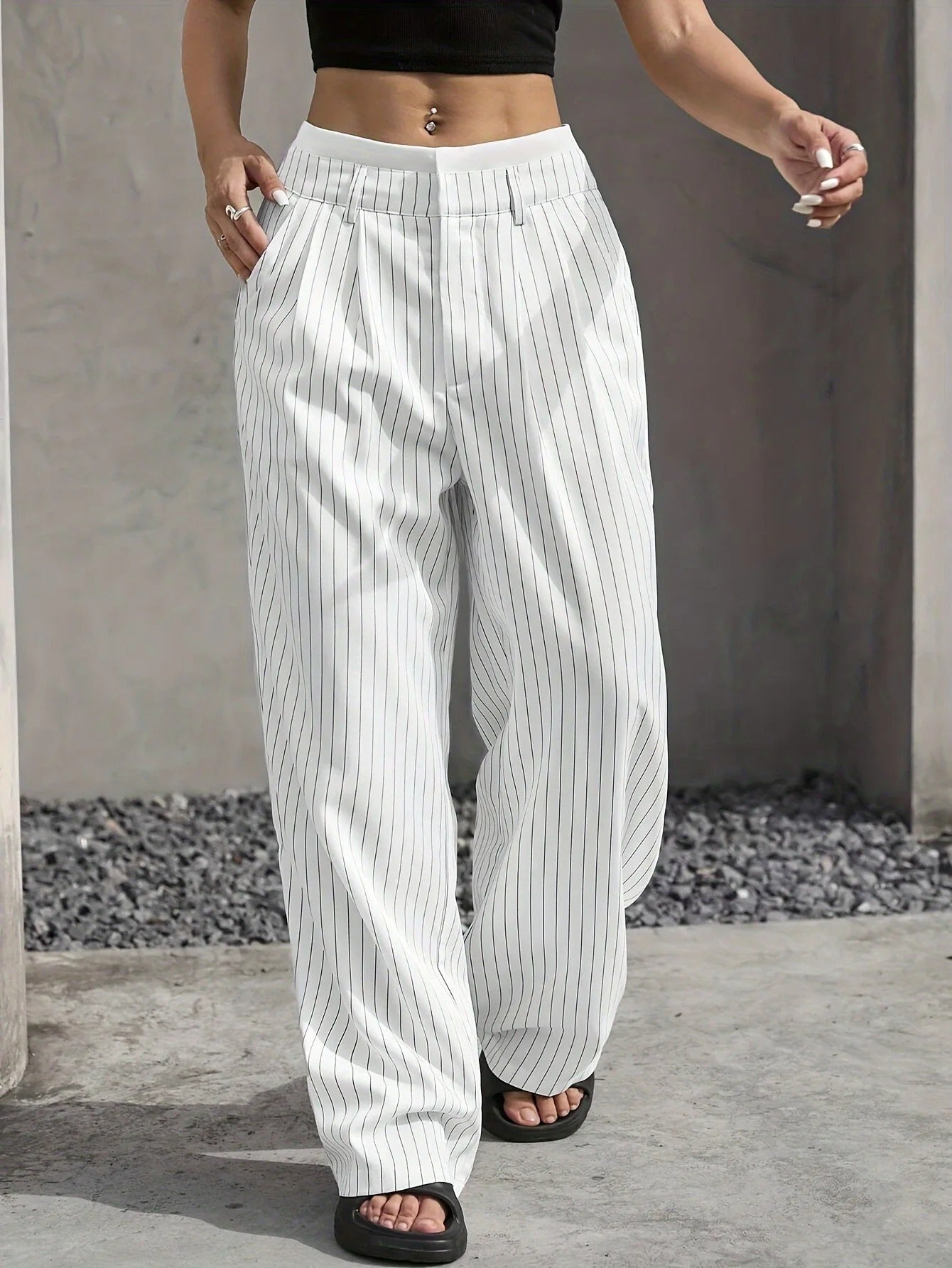 Bella | Striped high-waisted wide-leg pants