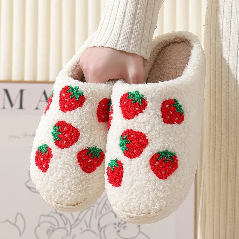 Annabell™ - Cuddly slippers with strawberries