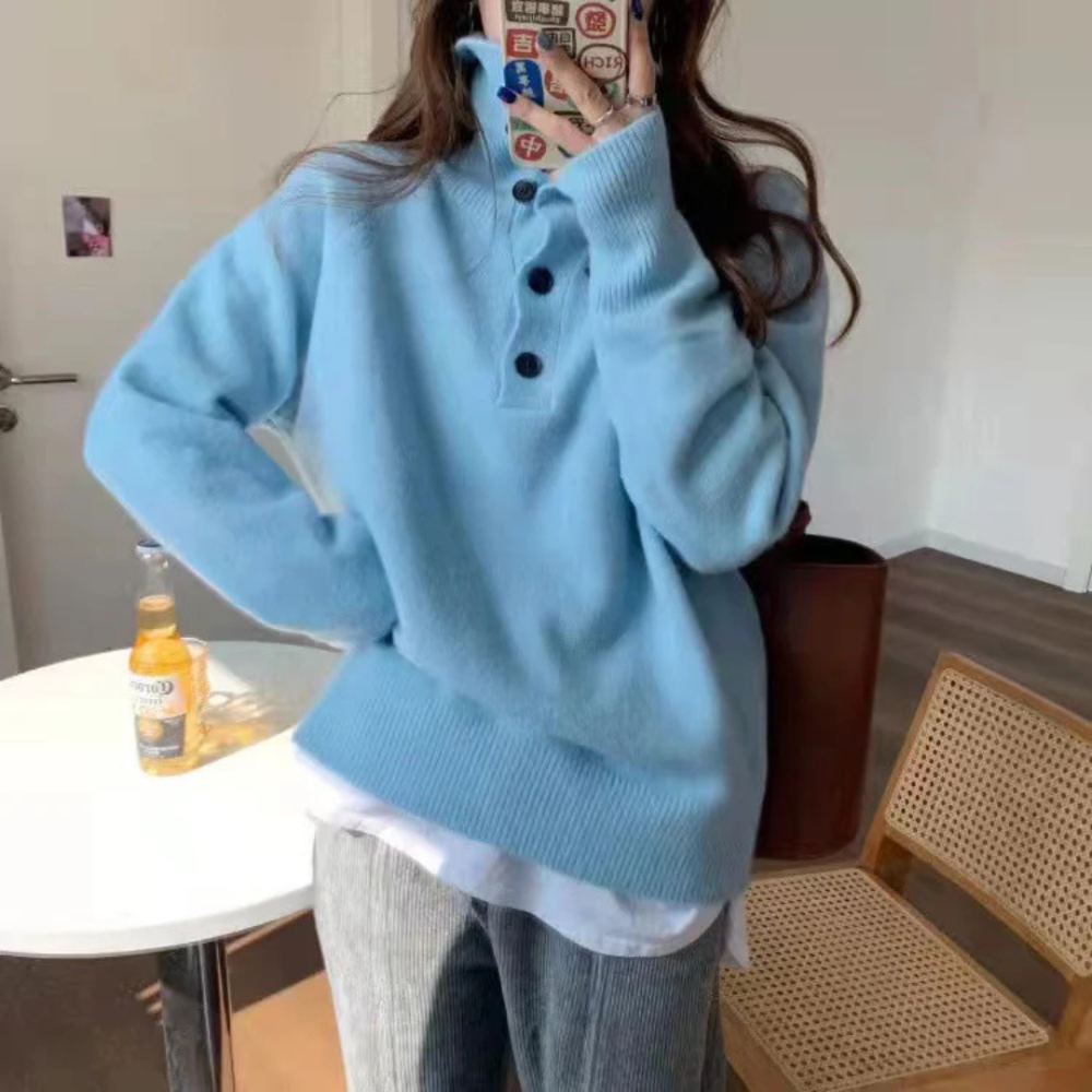 Cozy knit sweater for women 