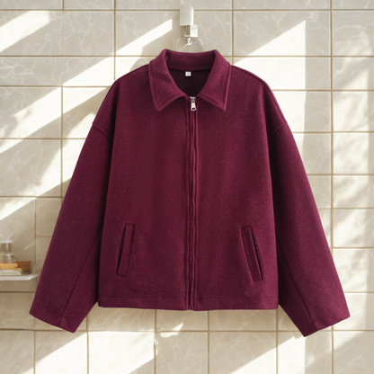 Boxy fit women's short jacket with pointed collar and front zipper 