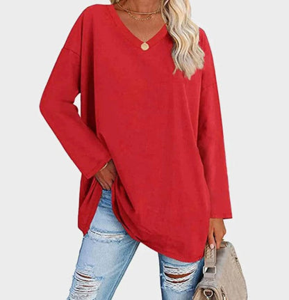 Stylish, elegant long-sleeved sweater for everyday wear 