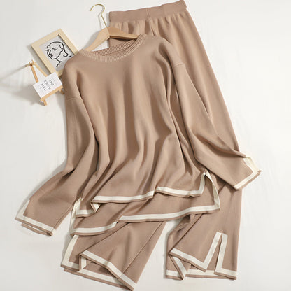 Bella™ - Elegant 2-piece lounge set made of stretch knit