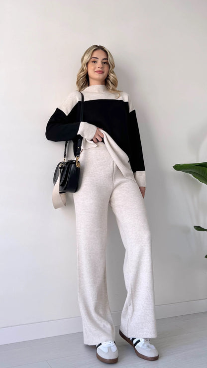 Vetrina™ - Knitwear Set