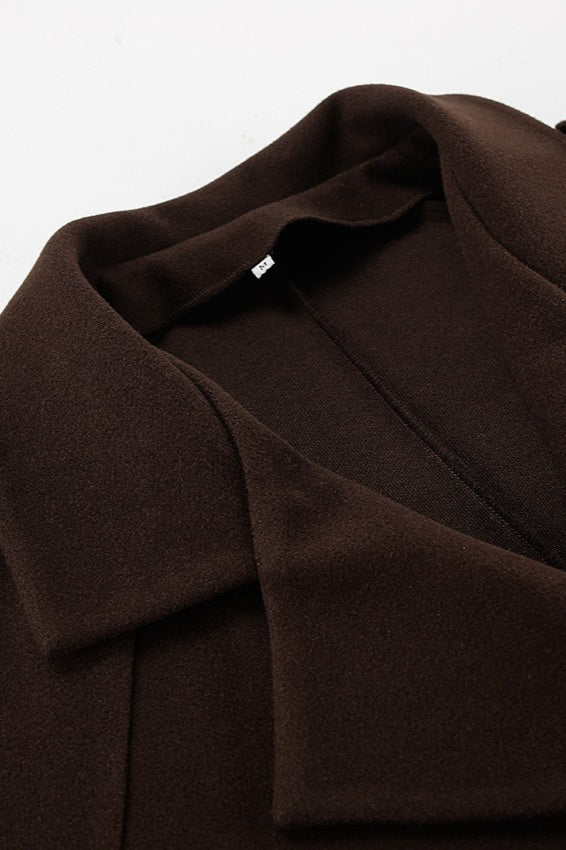 Timeless brown double-breasted jacket made of a wool blend 