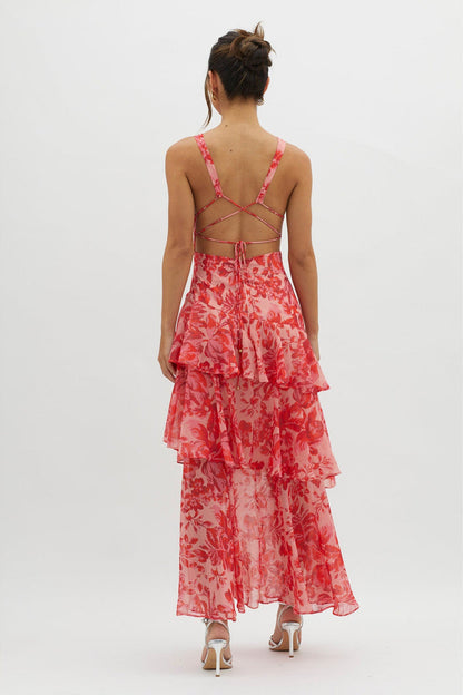 Maxi dress with floral pattern and ruffles for summer elegance 