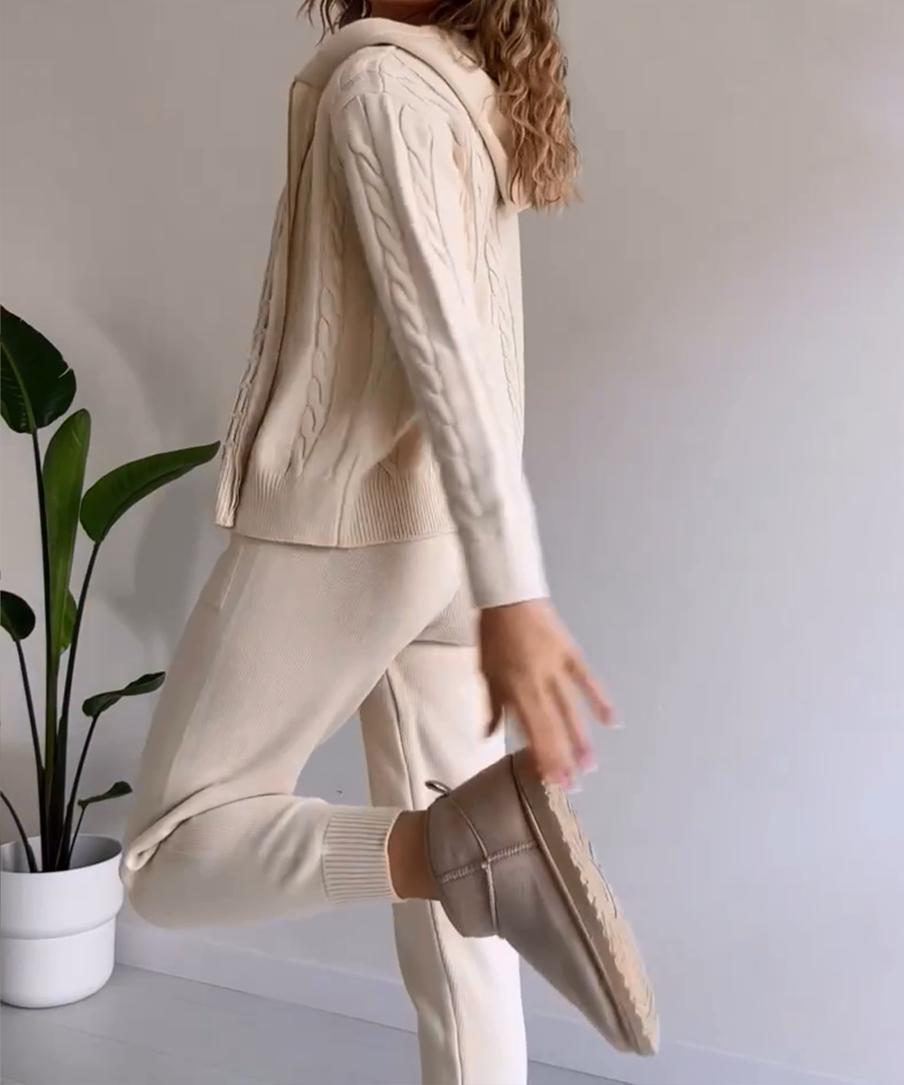 Margaux™ - Two-piece set with cardigan and casual jacquard knit sweater