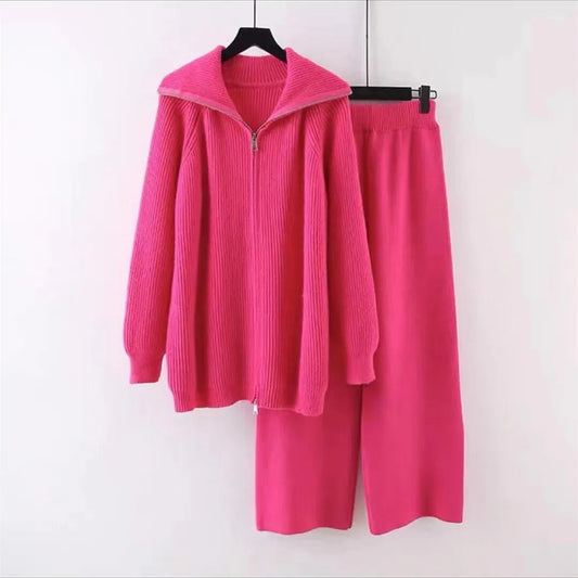 Ede™ – Comfortable two-piece knit suit