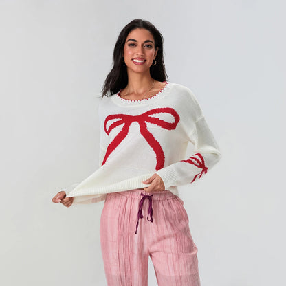 Frieda | Festive knitted sweater with bow design
