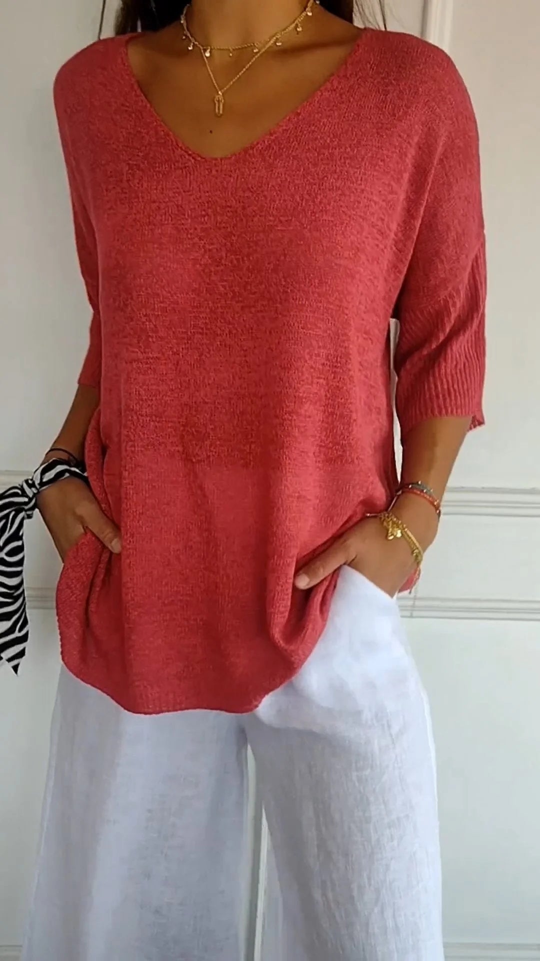 Holly | Oversized V-neck shirt