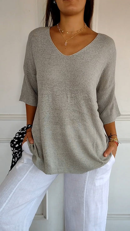 Holly | Oversized V-neck shirt