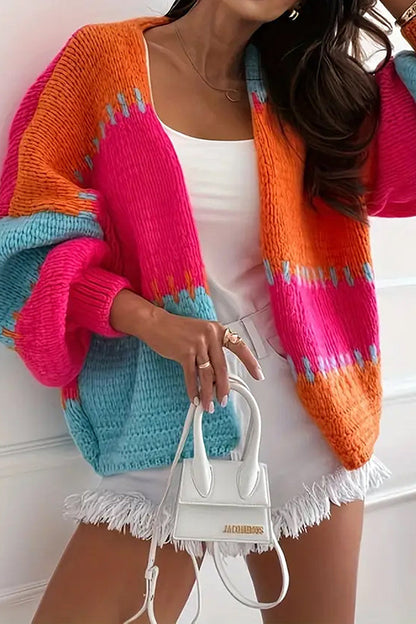 Cozy, casual cardigan with contrasting seam detail 