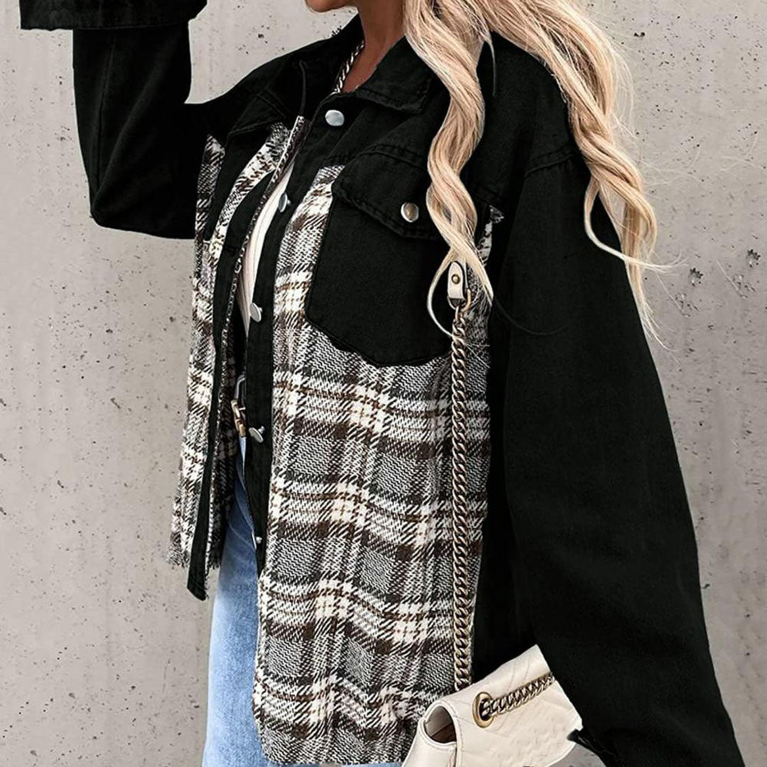 Stylish checked jacket with classic collar for women 