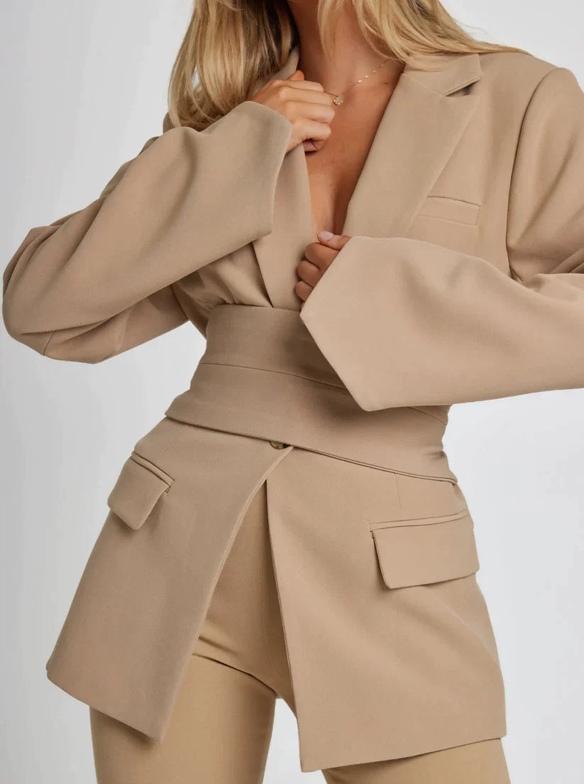 Krizza™ - Blazer with belt