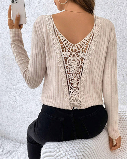 Daniella™ - Long-sleeved top with open back and sexy lacing 