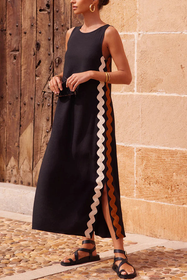 Karen | Maxi dress with zigzag stripes and side slit