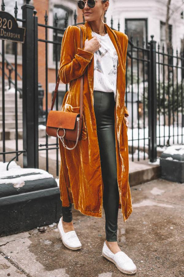 Velvet kimono coat for cozy, stylish layered looks 