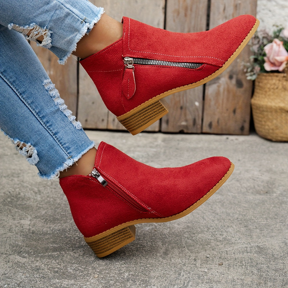 Stylish leather ankle boots for everyday style 