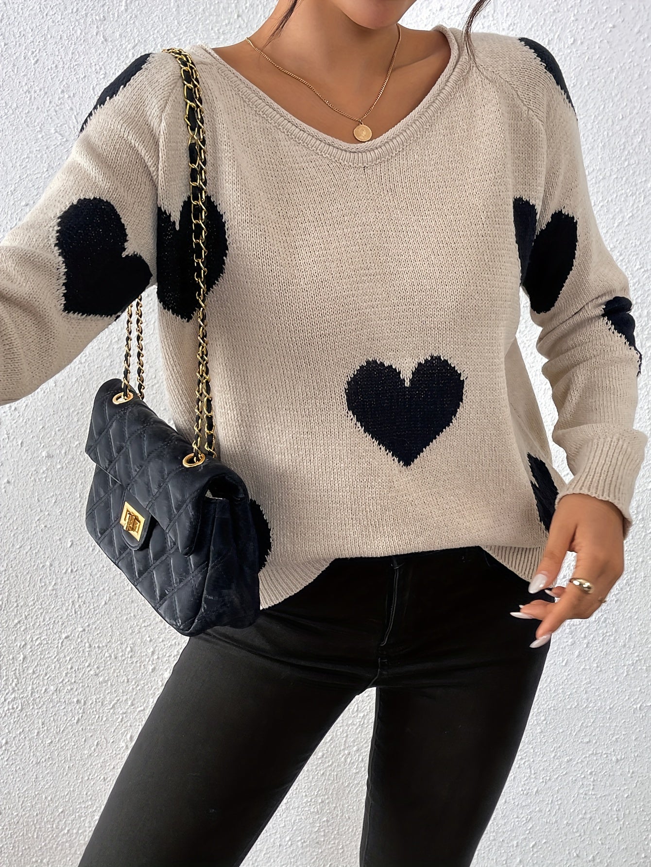 Cozy sweater with a heart pattern for a romantic winter style
