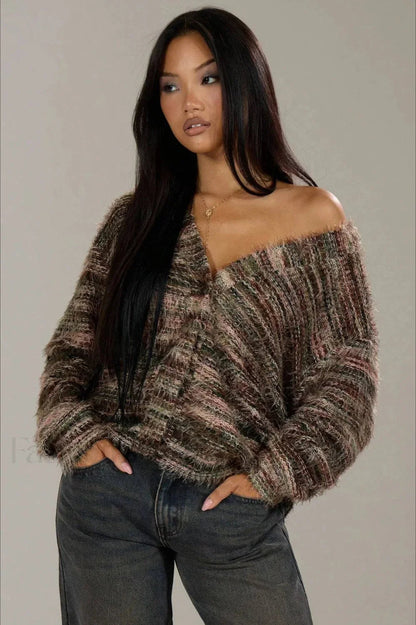 Cozy vintage striped V-neck cardigan 