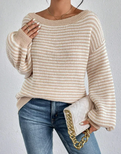 Cozy chunky knit sweater for autumnal layered looks 