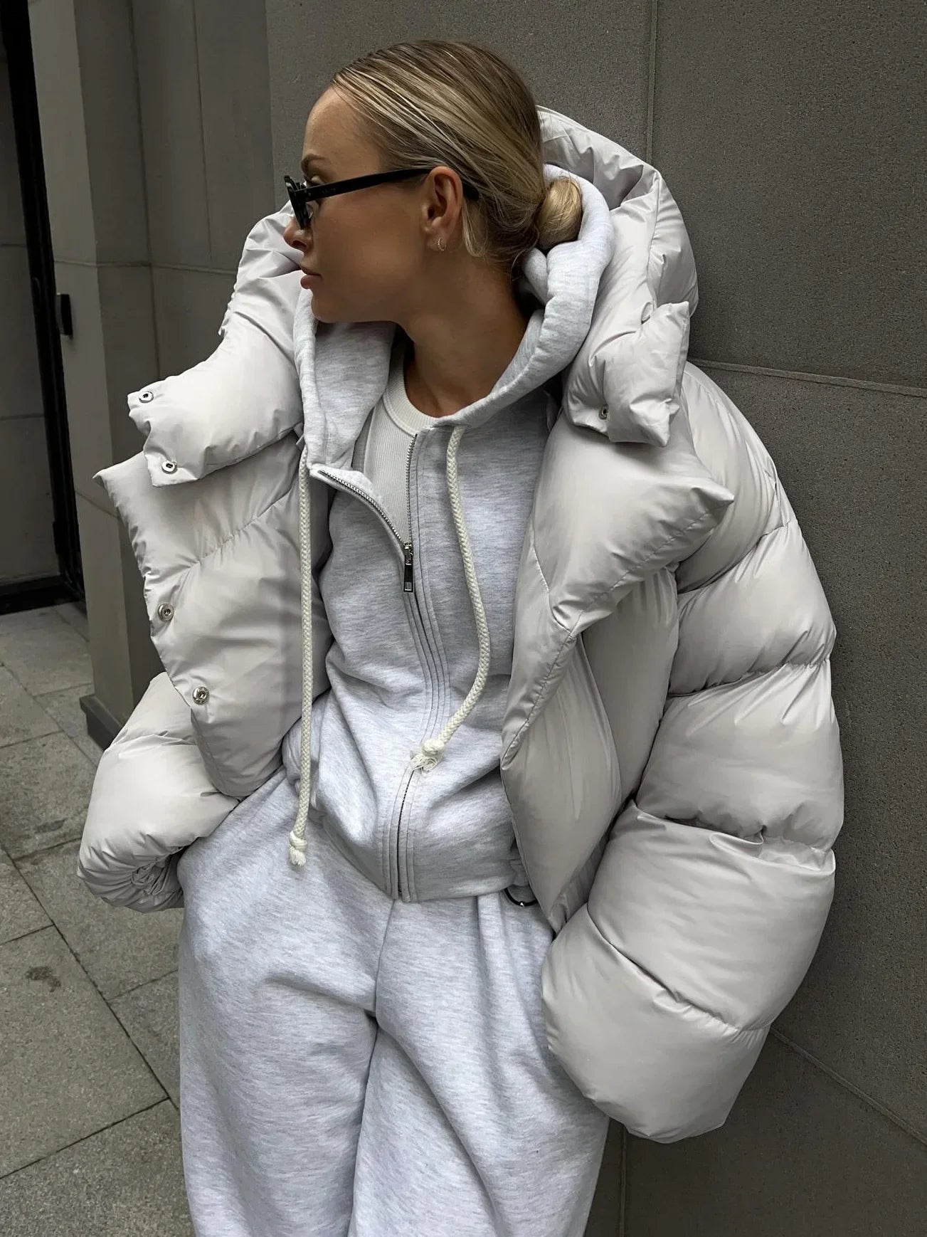 Elegant, simple down jacket for winter style 