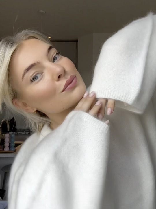 Cozy soft mohair knit sweater 