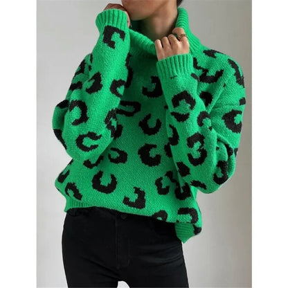 Anneliese™ - Casual turtleneck knit sweater with leopard print
