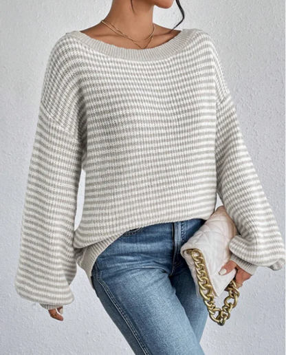 Cozy chunky knit sweater for autumnal layered looks 