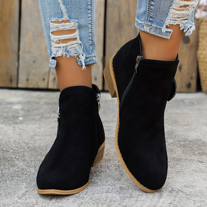 Stylish leather ankle boots for everyday style 