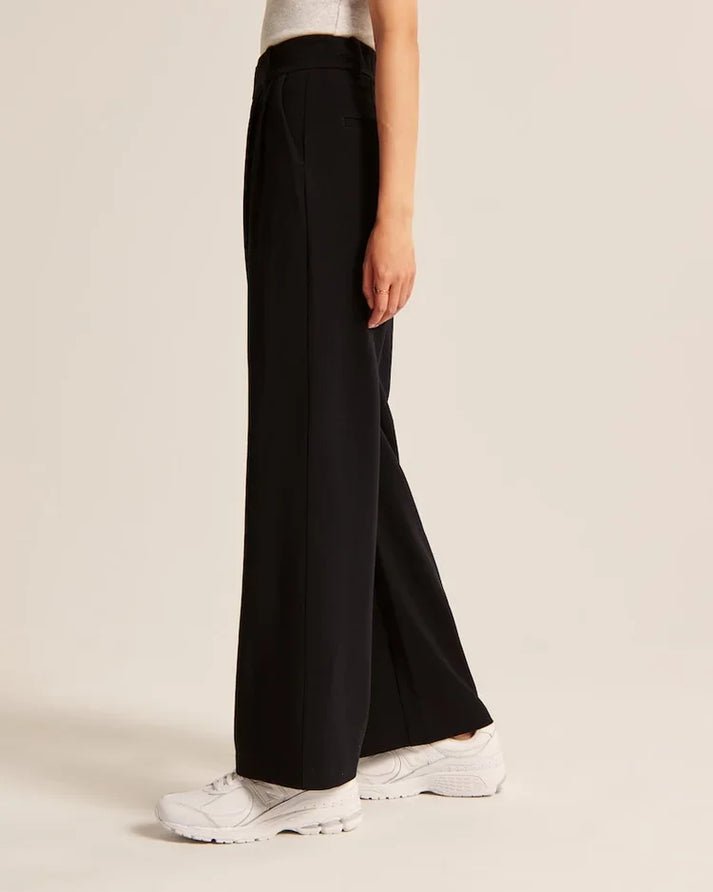 Wide-leg women's trousers: Stylish, comfortable, trendy trousers 
