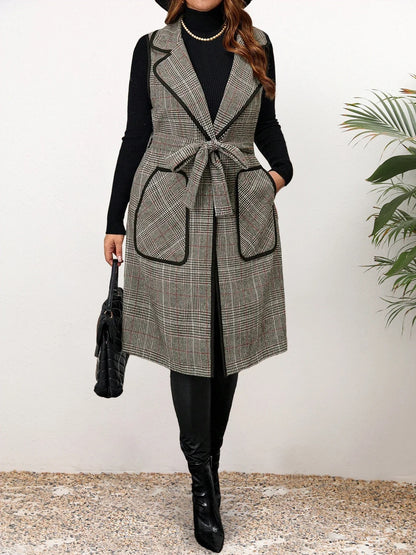 Adler™ – Elegant sleeveless vest in a checked design