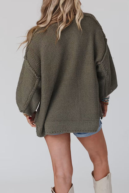 Cozy knit sweater with a round neck for everyday comfort 
