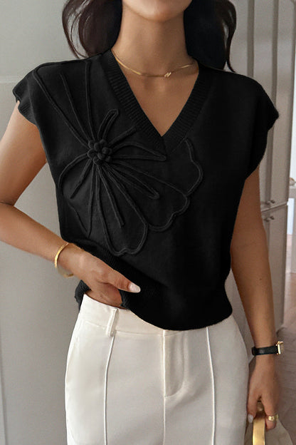 Cozy, loose-fitting knitted vest with a V-neck 