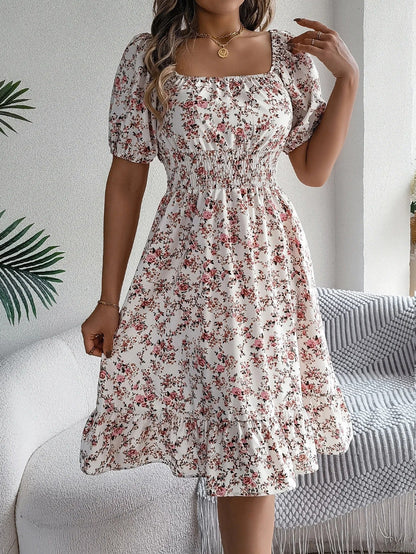 Bertha | Feminine floral dress with puff sleeves
