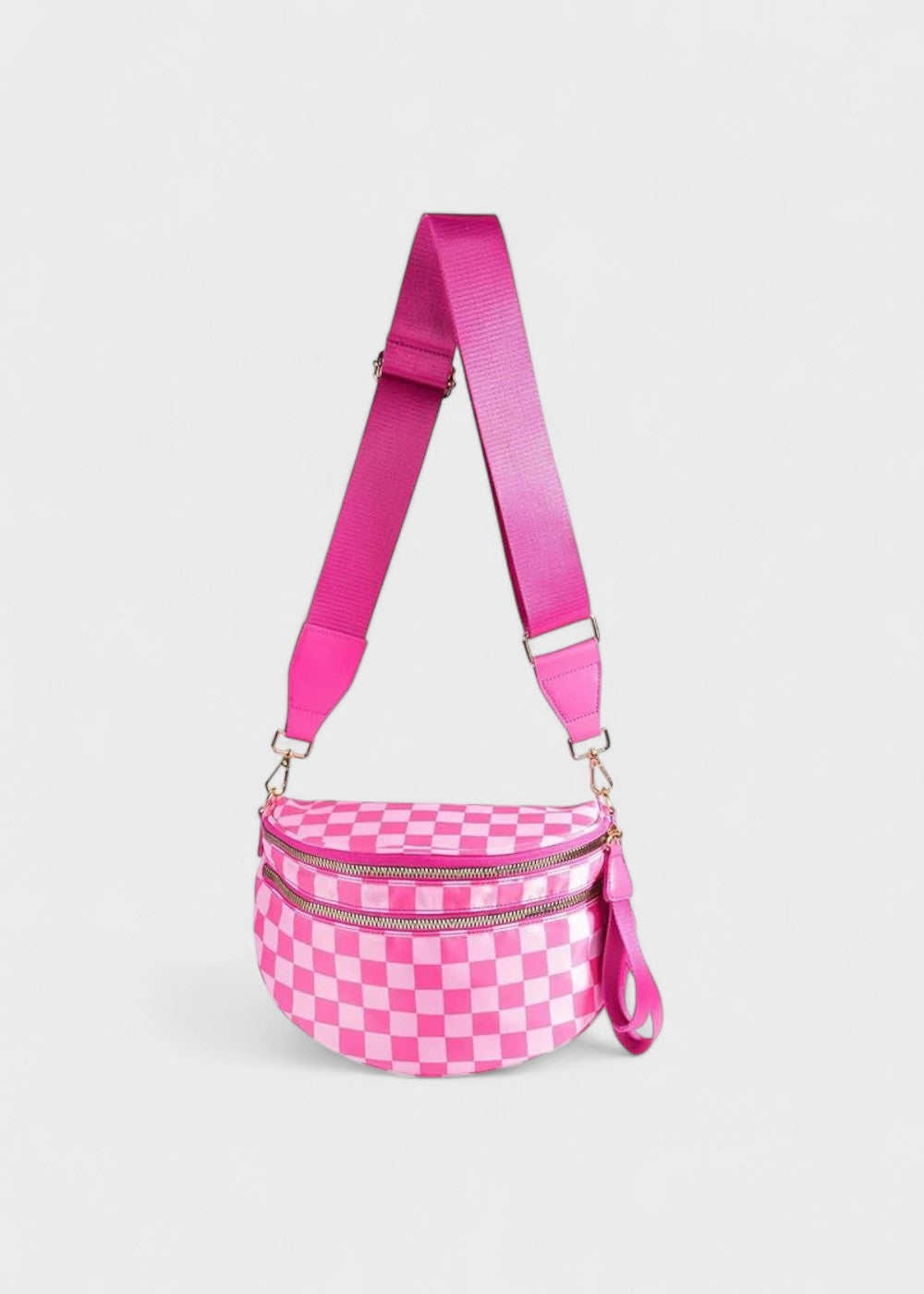 Elegant leather belt bag for hands-free fashion 