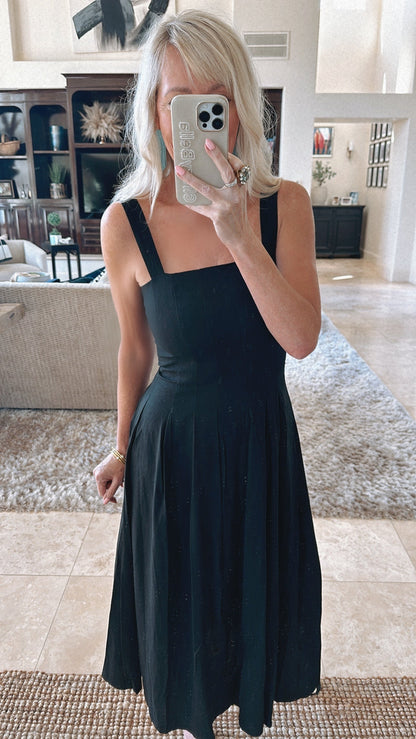 Karen | Elegant black midi dress