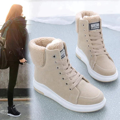 Cozy winter snow boots for women with fur lining 
