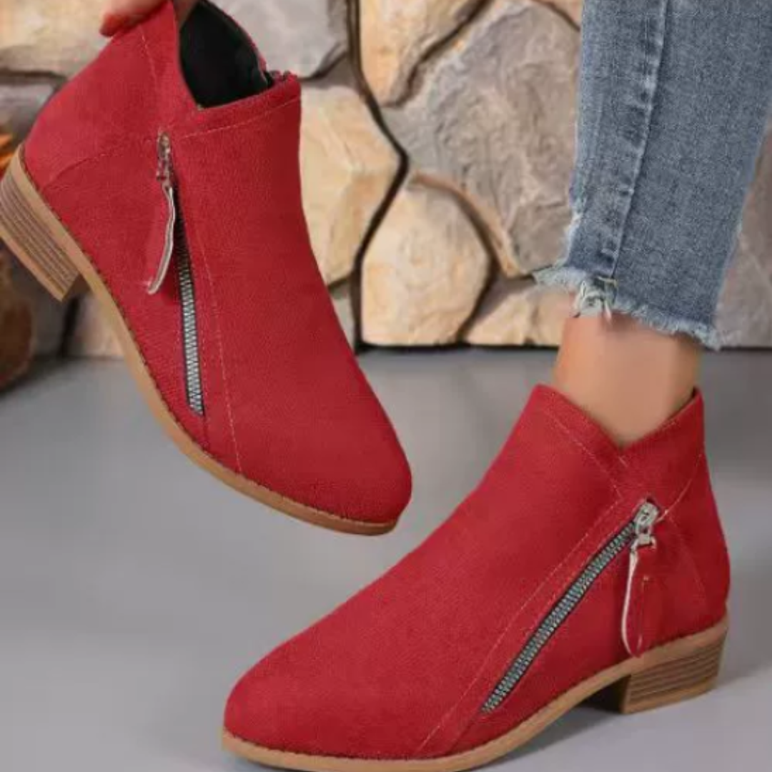 Stylish leather ankle boots for everyday style 