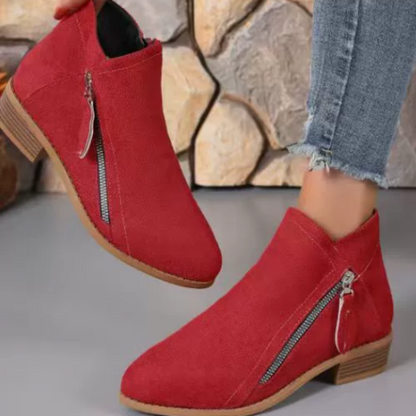 Stylish leather ankle boots for everyday style 