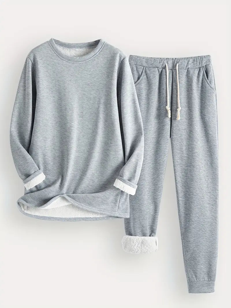 Cozy knit loungewear set for relaxing days 