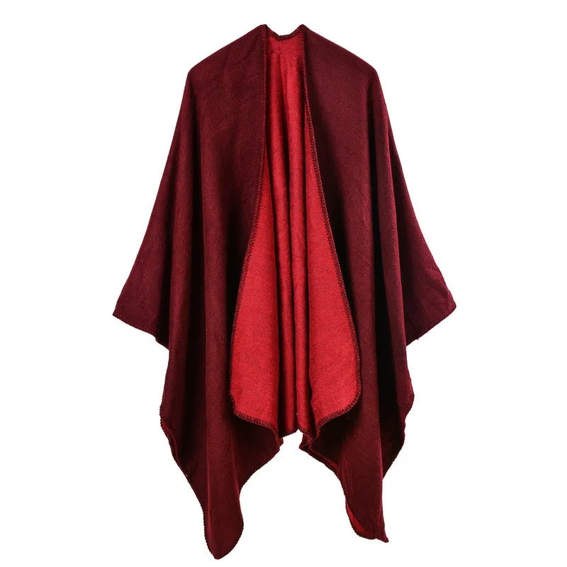 Frieda | Warm poncho with a flowing cut