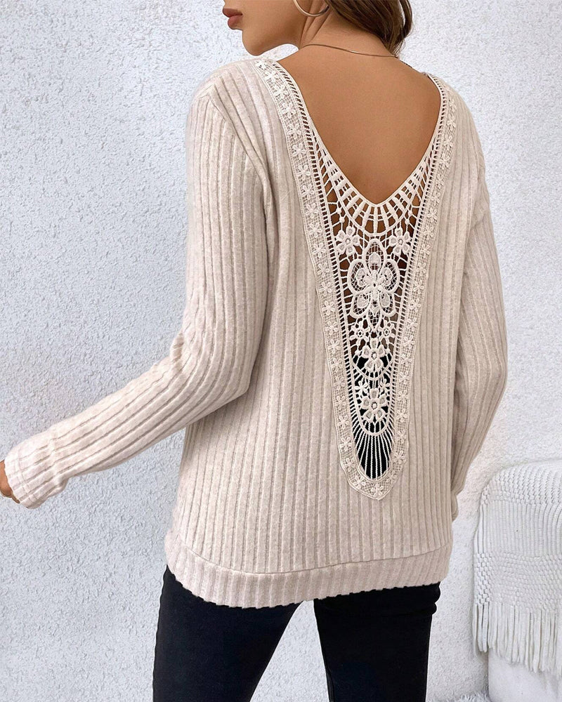 Daniella™ - Long-sleeved top with open back and sexy lacing 