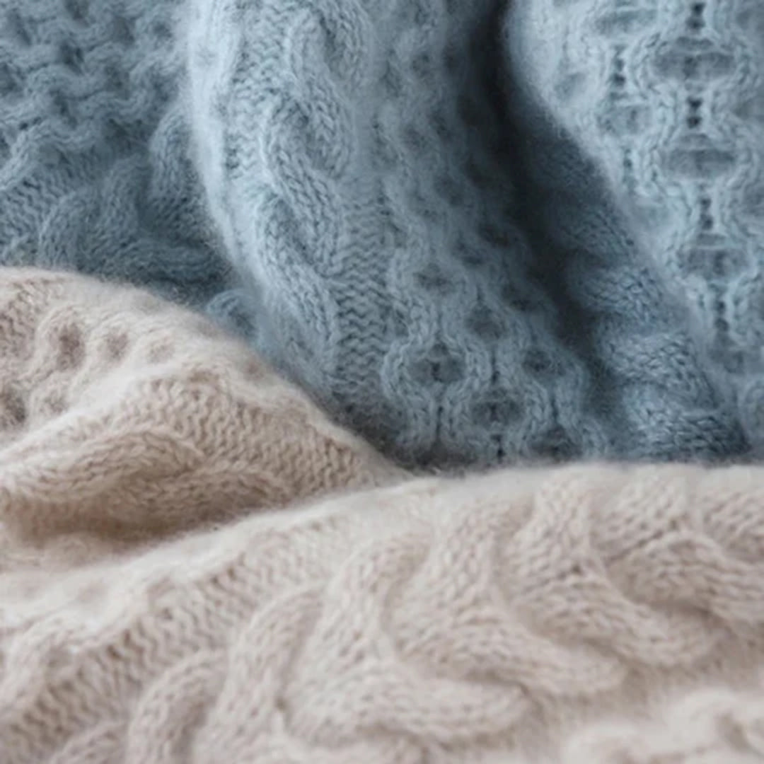 Amy™ - Comfortable turtleneck sweater