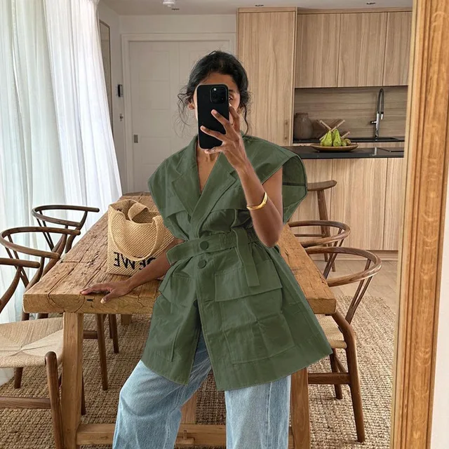 Lavelle™ - White cotton sleeveless shirt