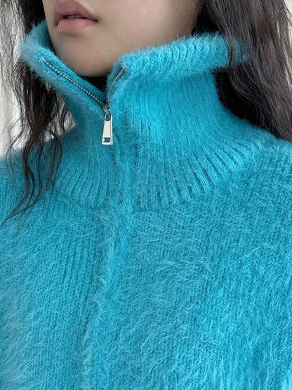 Karla | Fluffy zip-up sweater 