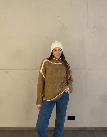 Kaitlyn™ - Sweater with contrast stitching
